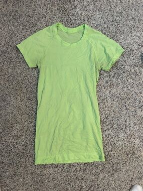 lululemon athletica Neon Lime Short Sleeve Top